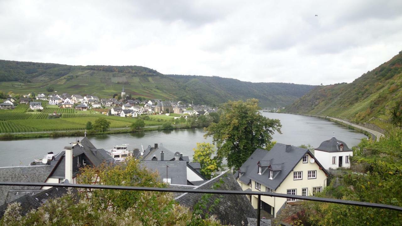 Ferienhaus Erich Bremm Mit Moselblick Neef Екстериор снимка